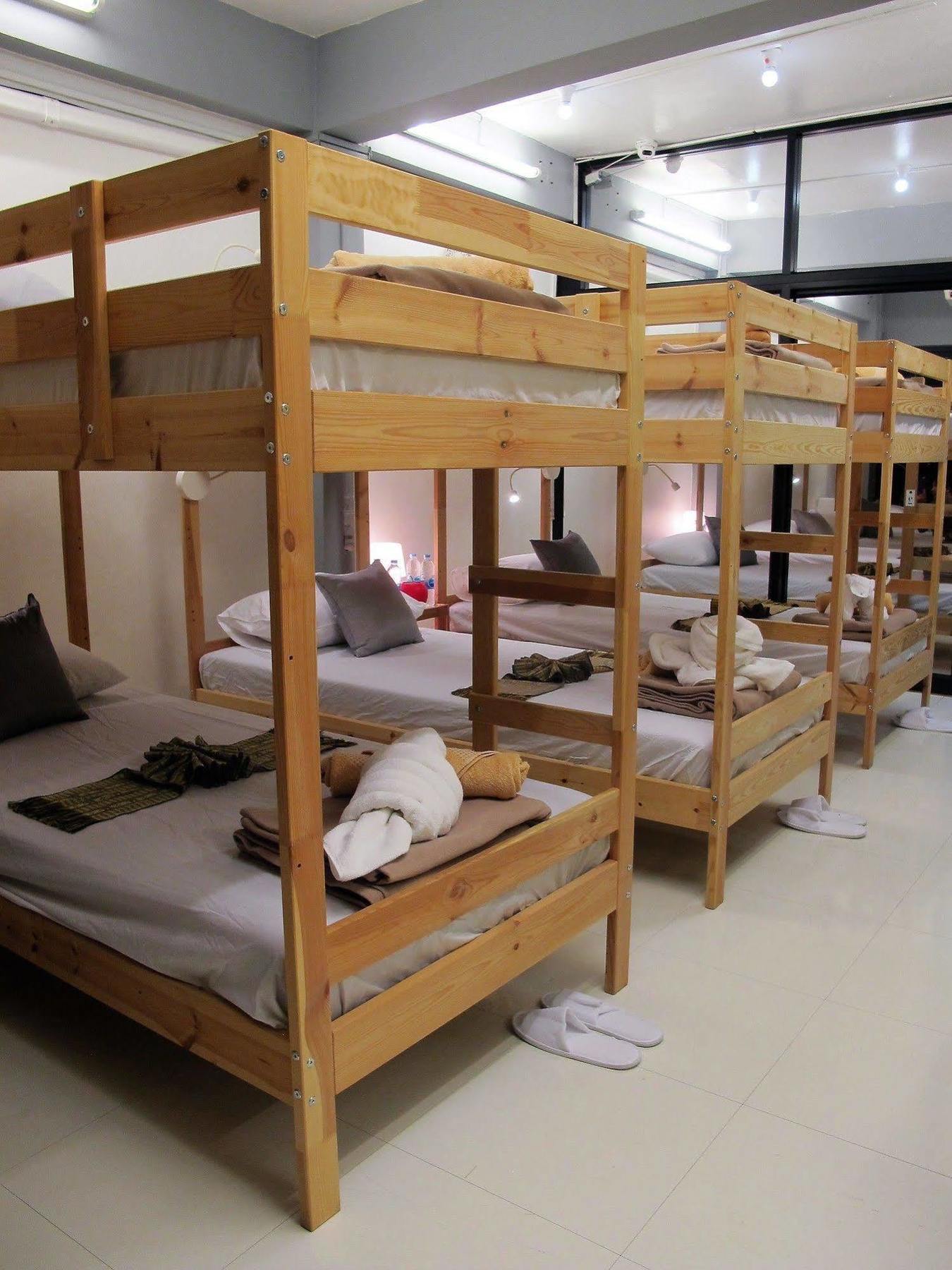 Oyo 783 Brunch Marker Cafe & Hostels Bangkok Ngoại thất bức ảnh